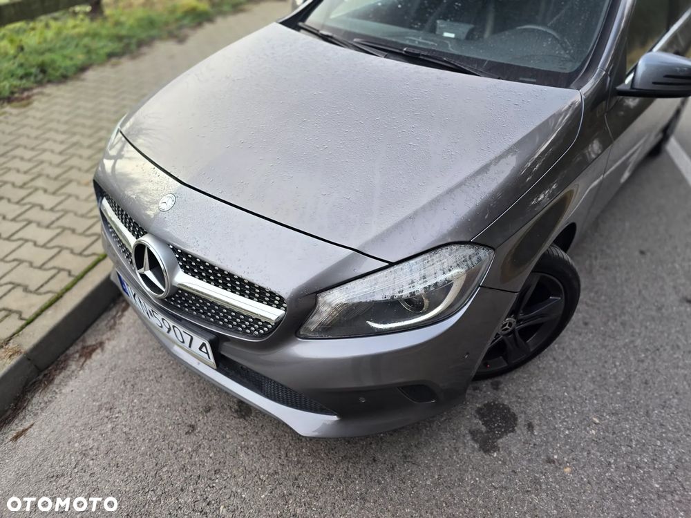 Mercedes-Benz Klasa A 180 CDI AMG Line - 36