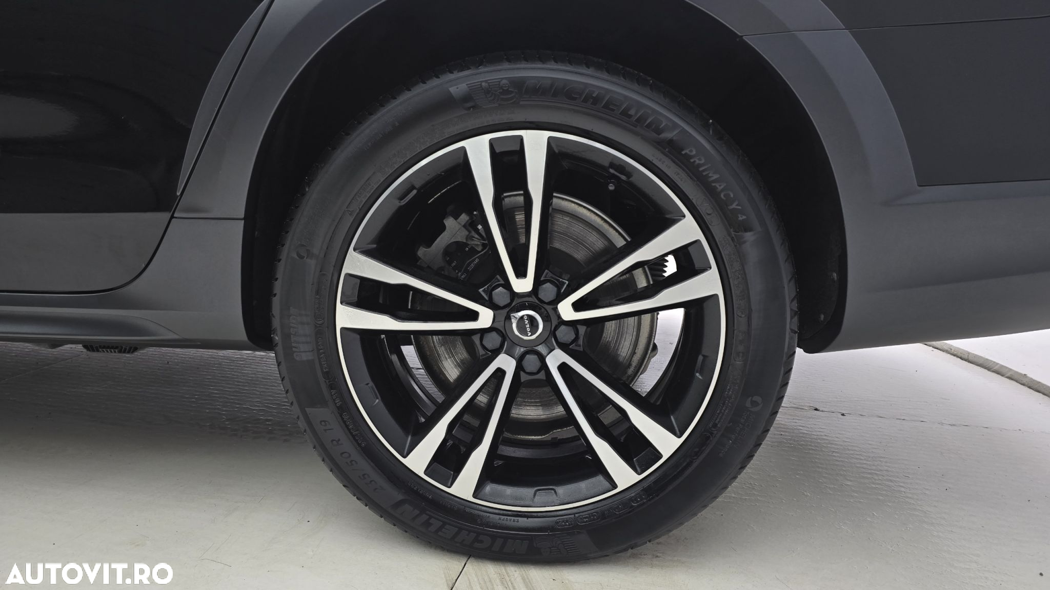 Volvo V90 - 22