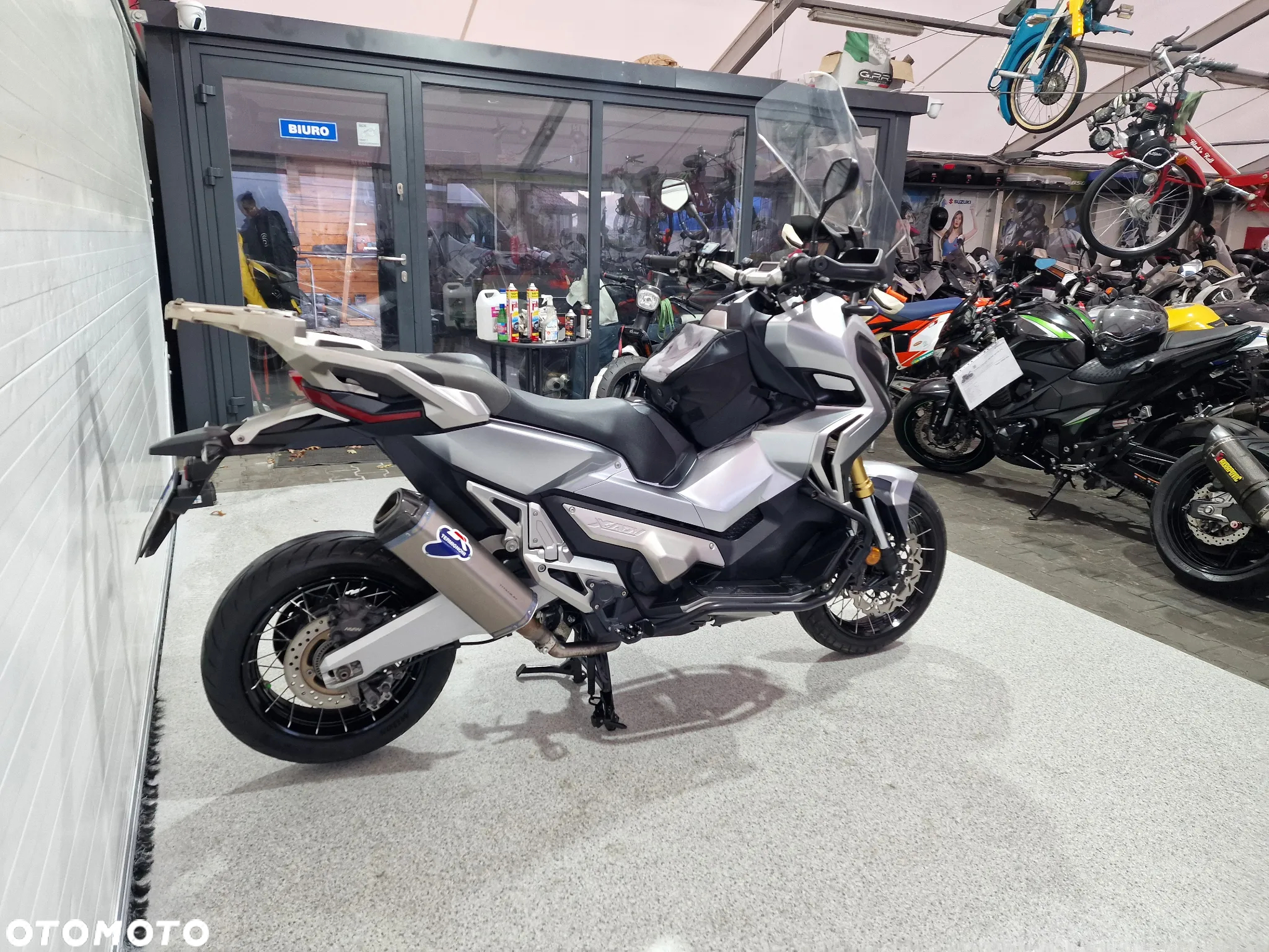 Honda X-ADV - 16