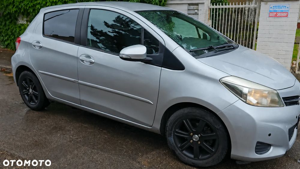 Toyota Yaris 1.0 Active - 2