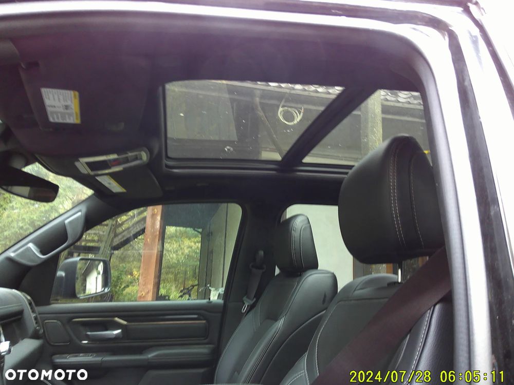 Dodge RAM 5.7 4x4 - 13