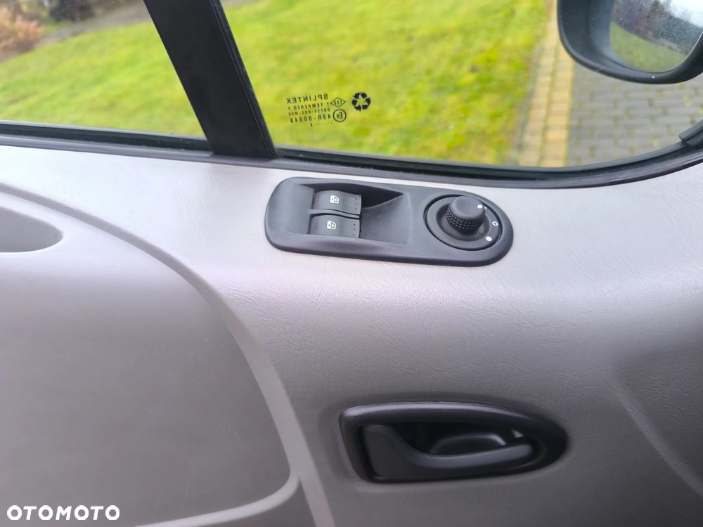 Opel Vivaro L2H1 - 11