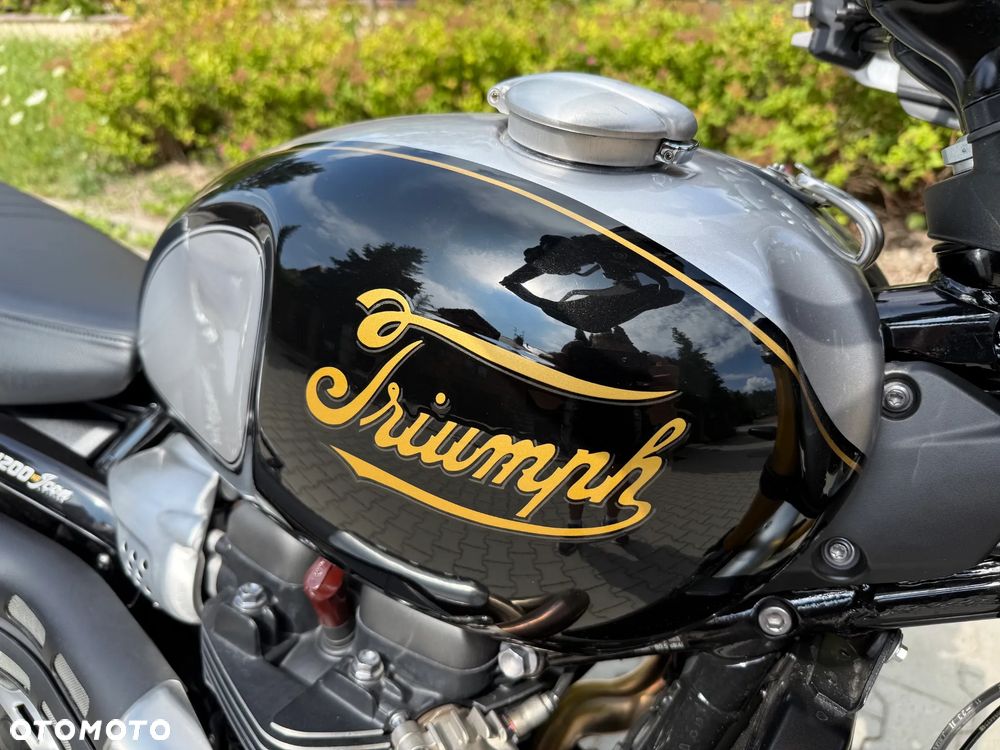 Triumph Scrambler - 1