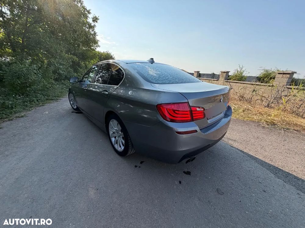 BMW Seria 5 520d Efficient Dynamics Edition - 2
