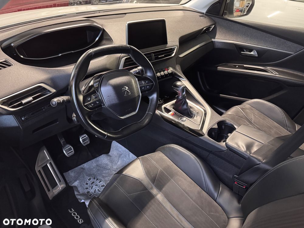 Peugeot 3008 PureTech 130 Stop & Start GPF Allure - 22