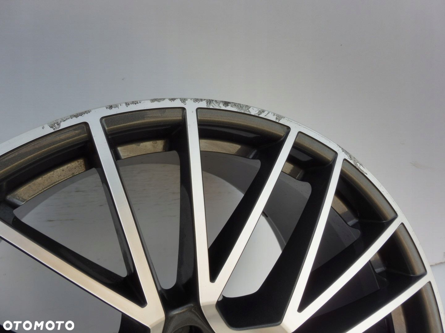 Felga aluminiowa Porsche Cayenne 9Y3 - 6