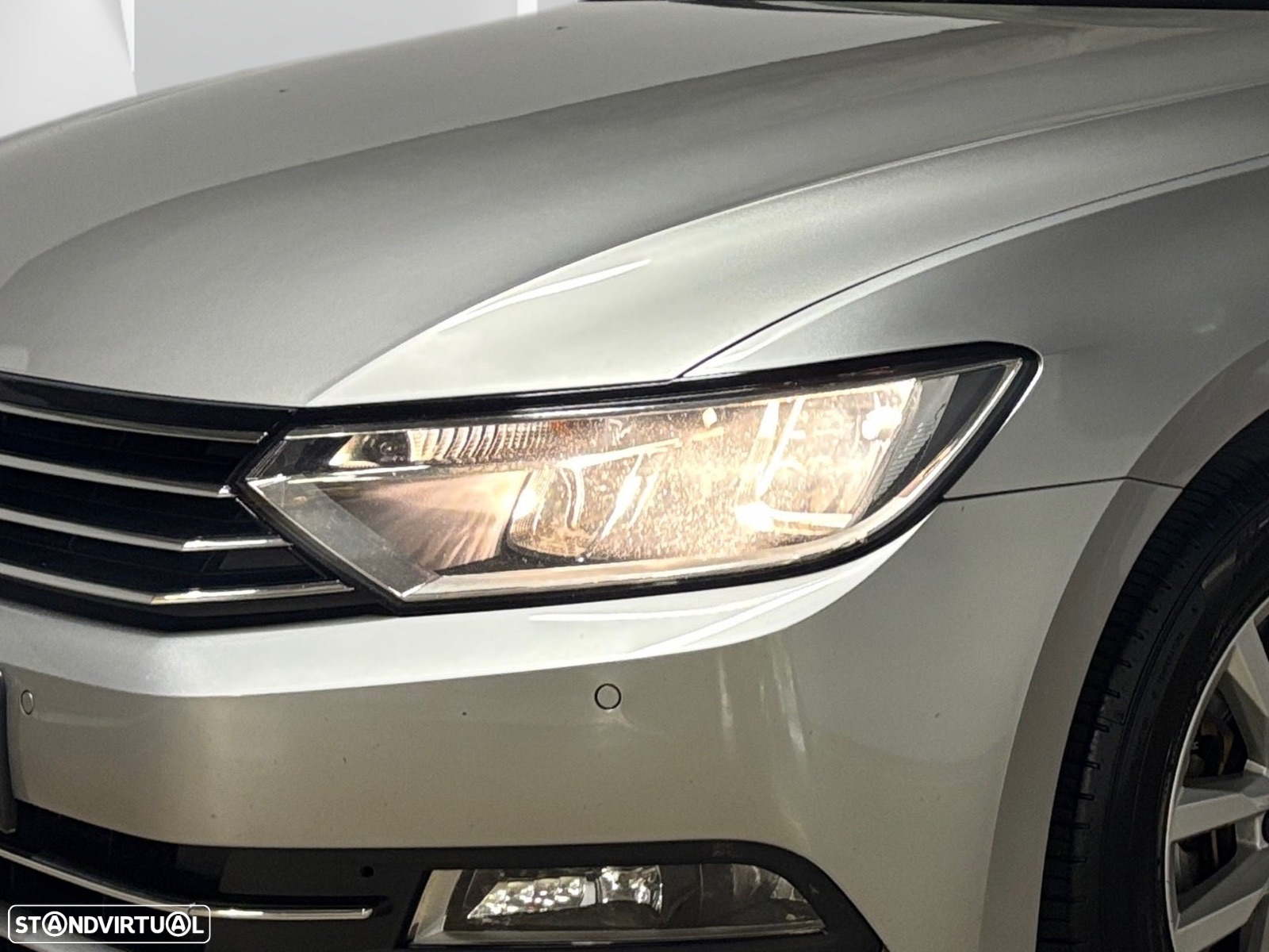 VW Passat 2.0 TDI Confortline - 15