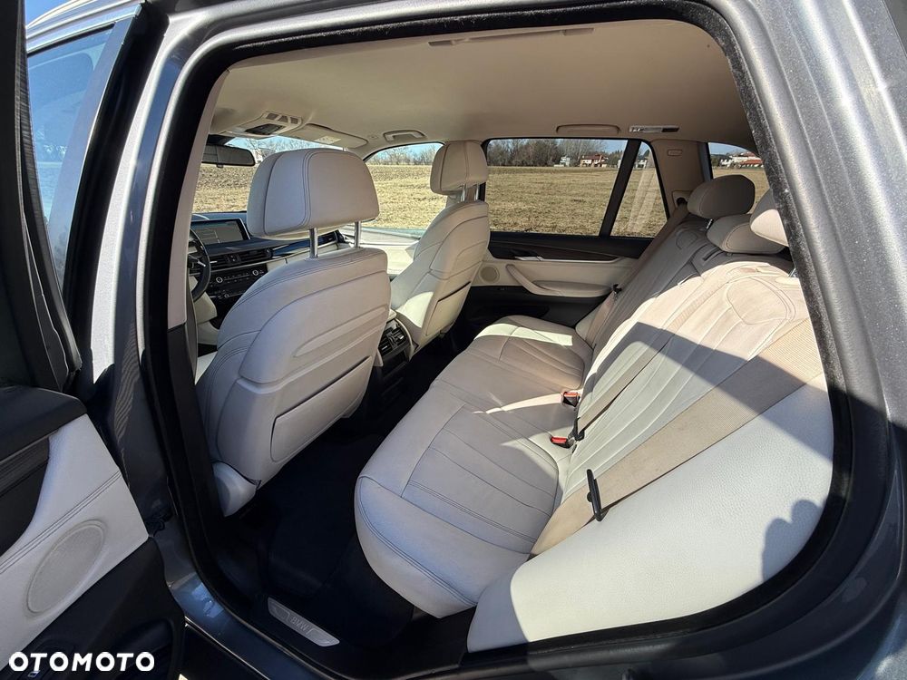BMW X5 xDrive25d - 10