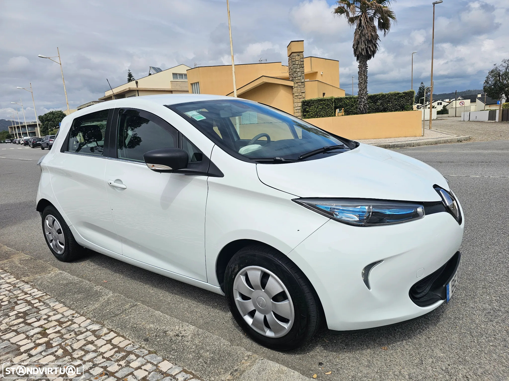 Renault Zoe (c/ Bateria) 41 kwh Intens - 26