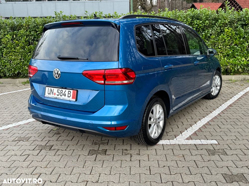 Volkswagen Touran 2.0 TDI SCR DSG Comfortline - 5