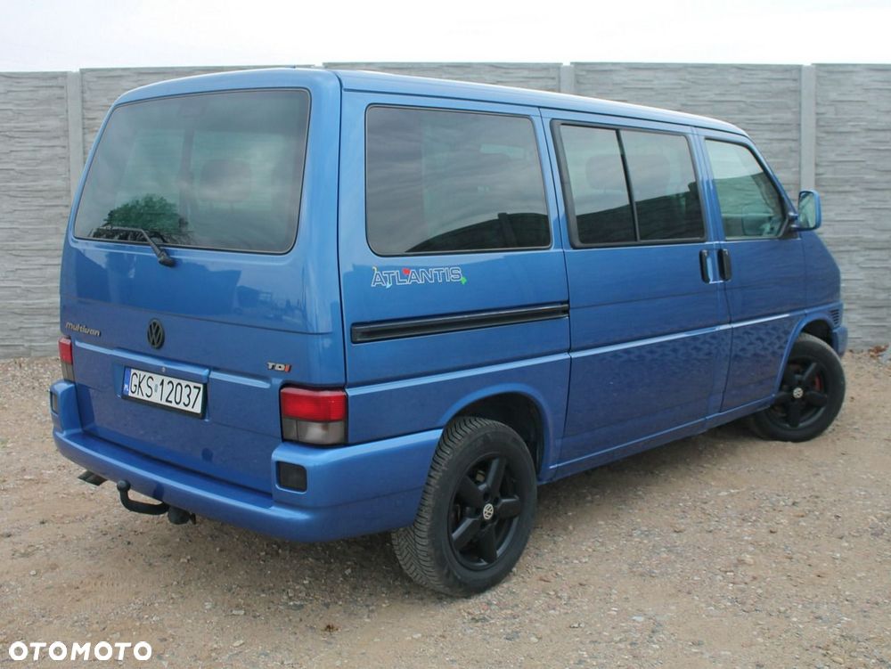 Volkswagen Multivan - 4
