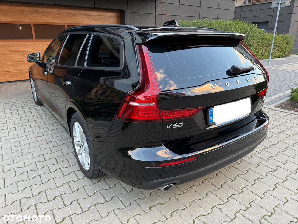 Volvo V60 D4 Momentum - 22