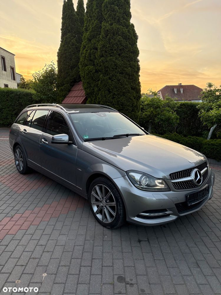 Mercedes-Benz Klasa C 350 CDI BlueEff Avantgarde - 1