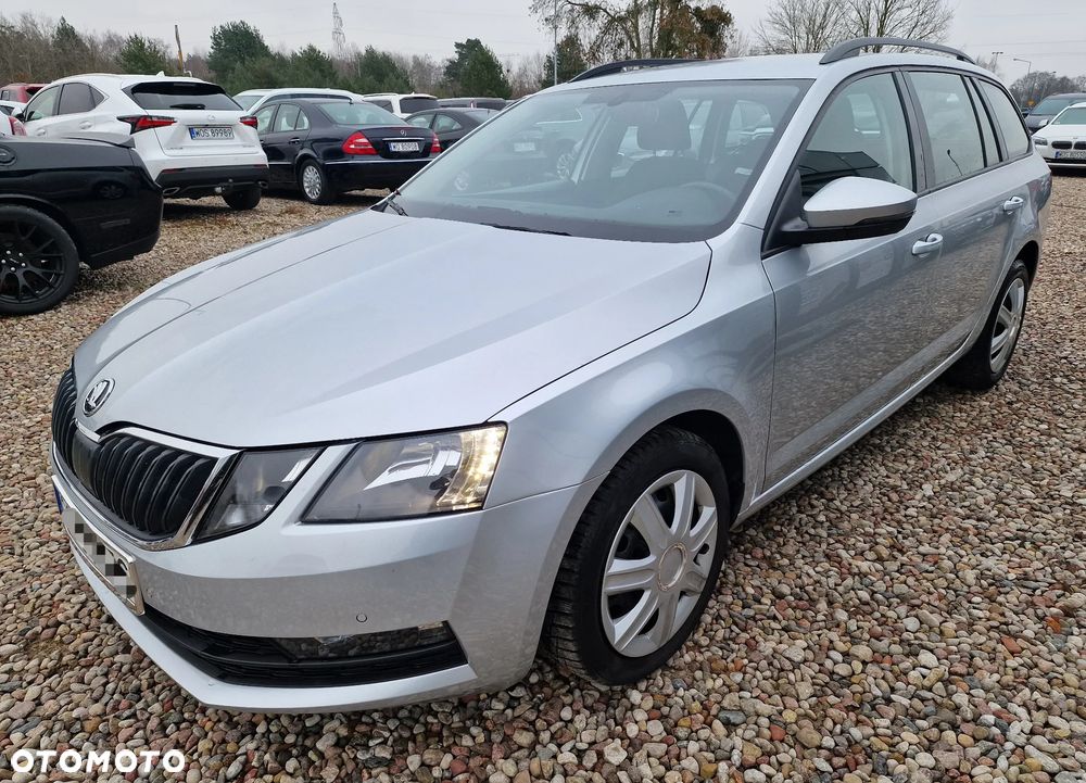 Skoda Octavia 1.6 TDI Style DSG - 27