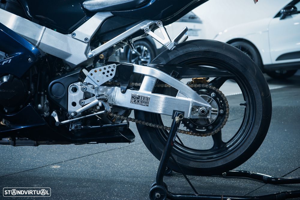 Honda CBR 929 RR Fireblade - 6