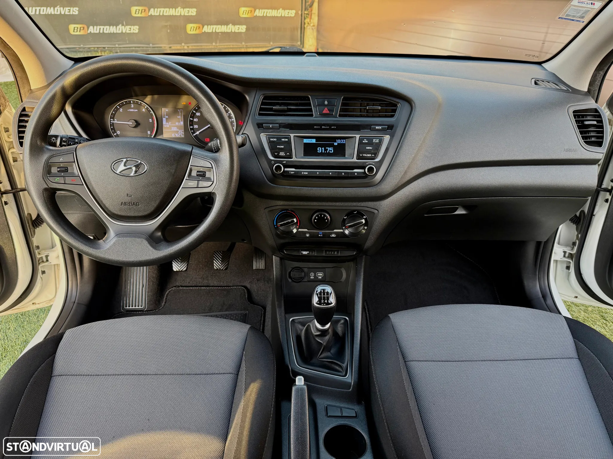 Hyundai i20 1.1 CRDi Blue Access+Bluetooth - 6