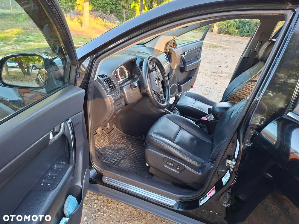 Chevrolet Captiva - 17