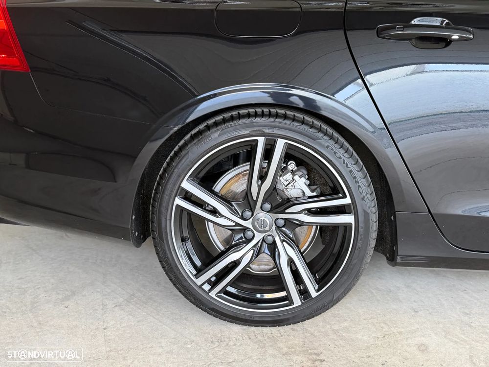 Volvo V90 D5 AWD Geartronic R Design - 40