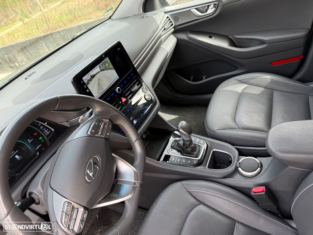 Hyundai Ioniq 1.6 GDI HEV Hybrid Tech - 3