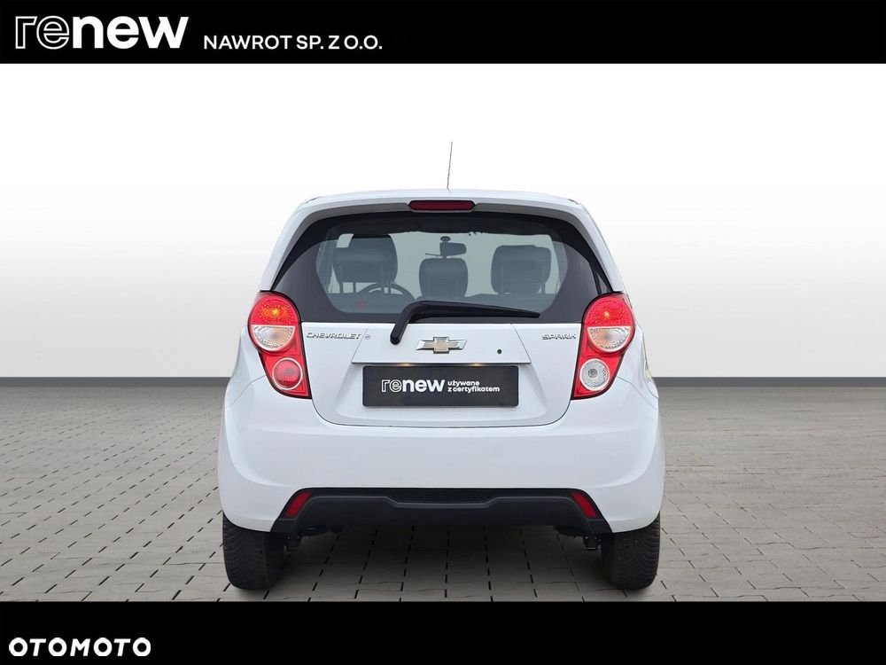 Chevrolet Spark 1.0 LS - 4