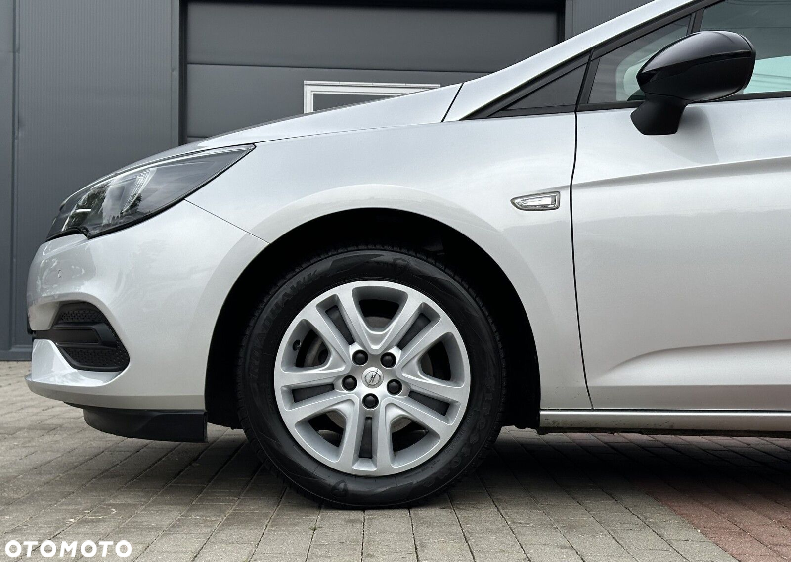 Opel Astra VI 1.2 T Edition S&S - 16