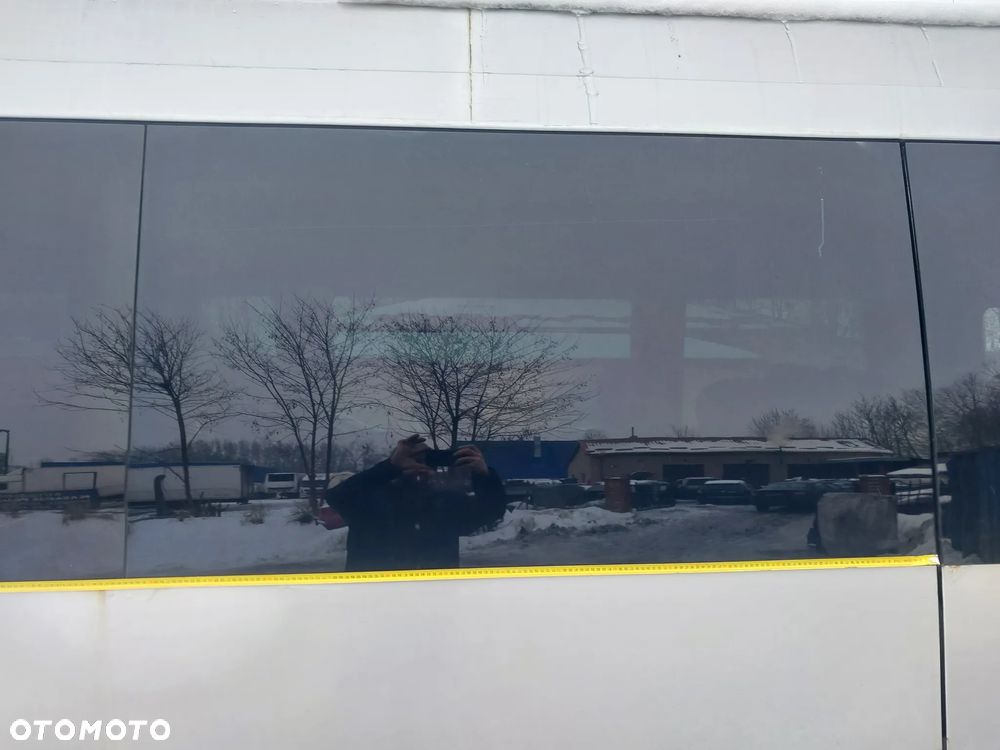 Zabudowa AUTOBUS autokarowa przeróbka na Autokar przewozy osobowe 19 Osób Mercedes Fotele Schowek półka szyberdach Okno dachowe szyby dach wyciszenie - 8