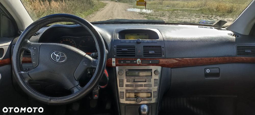 Toyota Avensis 2.0 D-4D Sol - 13