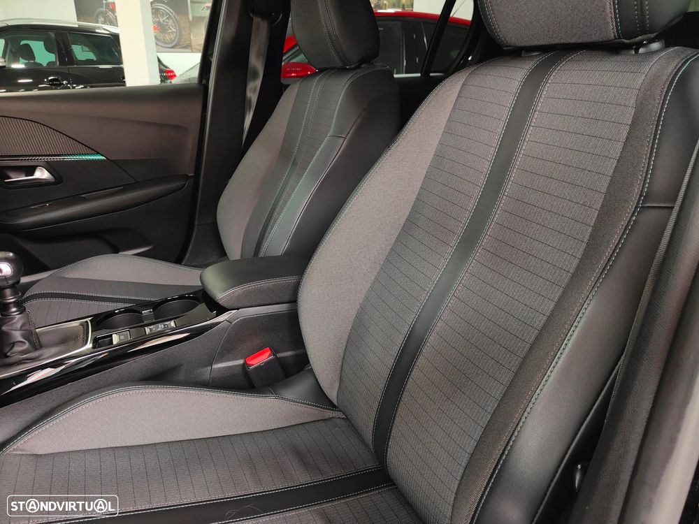 Peugeot 208 1.2 PureTech Allure Pack - 28