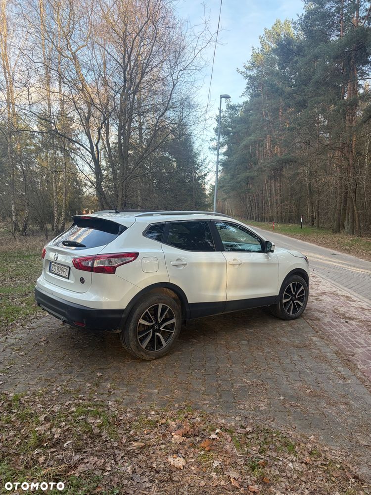 Nissan Qashqai 1.6 DIG-T Tekna - 4