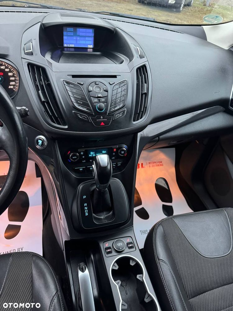 Ford Kuga 2.0 TDCi 4x4 Titanium - 20