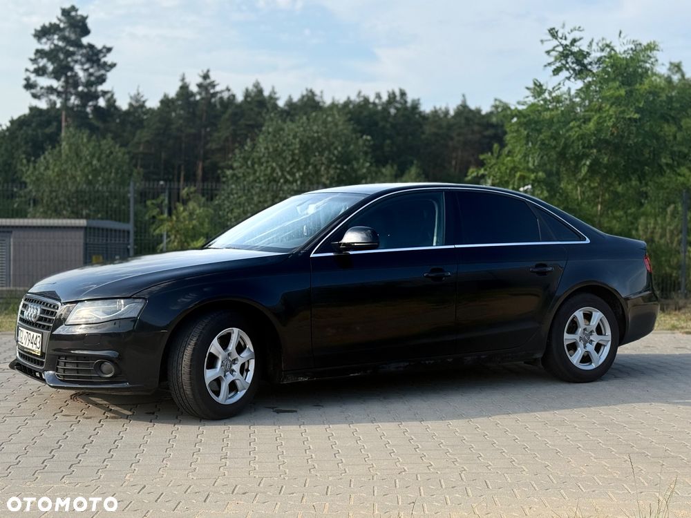 Audi A4 Limousine - 3