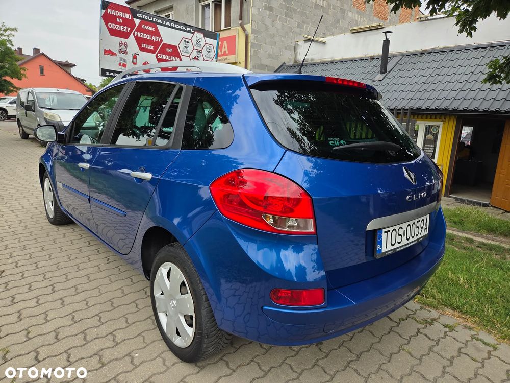 Renault Clio - 5
