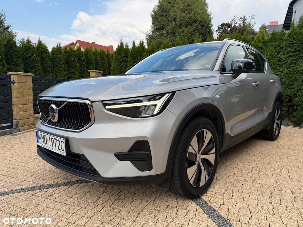 Volvo XC 40 B3 Plus Bright - 2