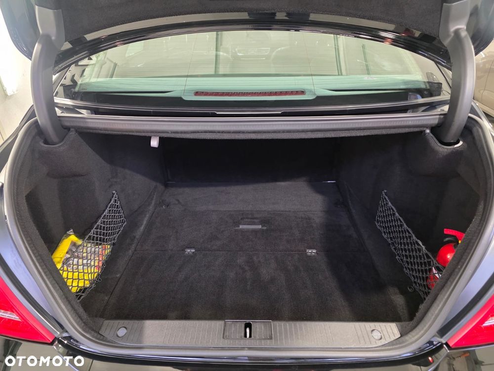 Mercedes-Benz Klasa S - 32