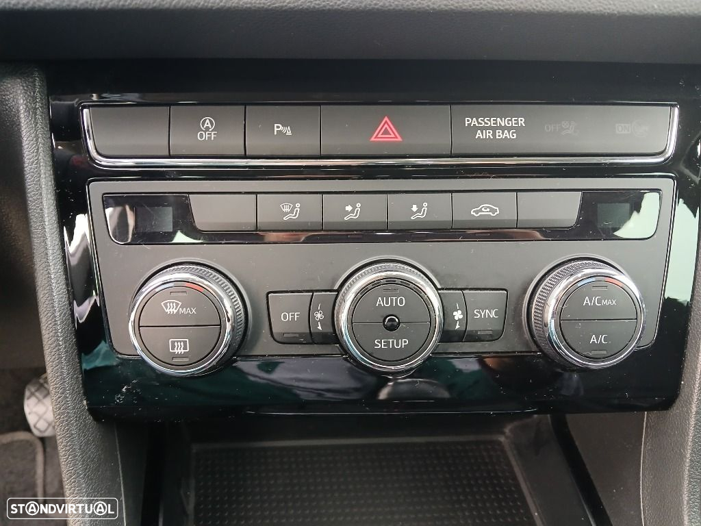 SEAT Leon 1.6 TDI FR S/S - 16