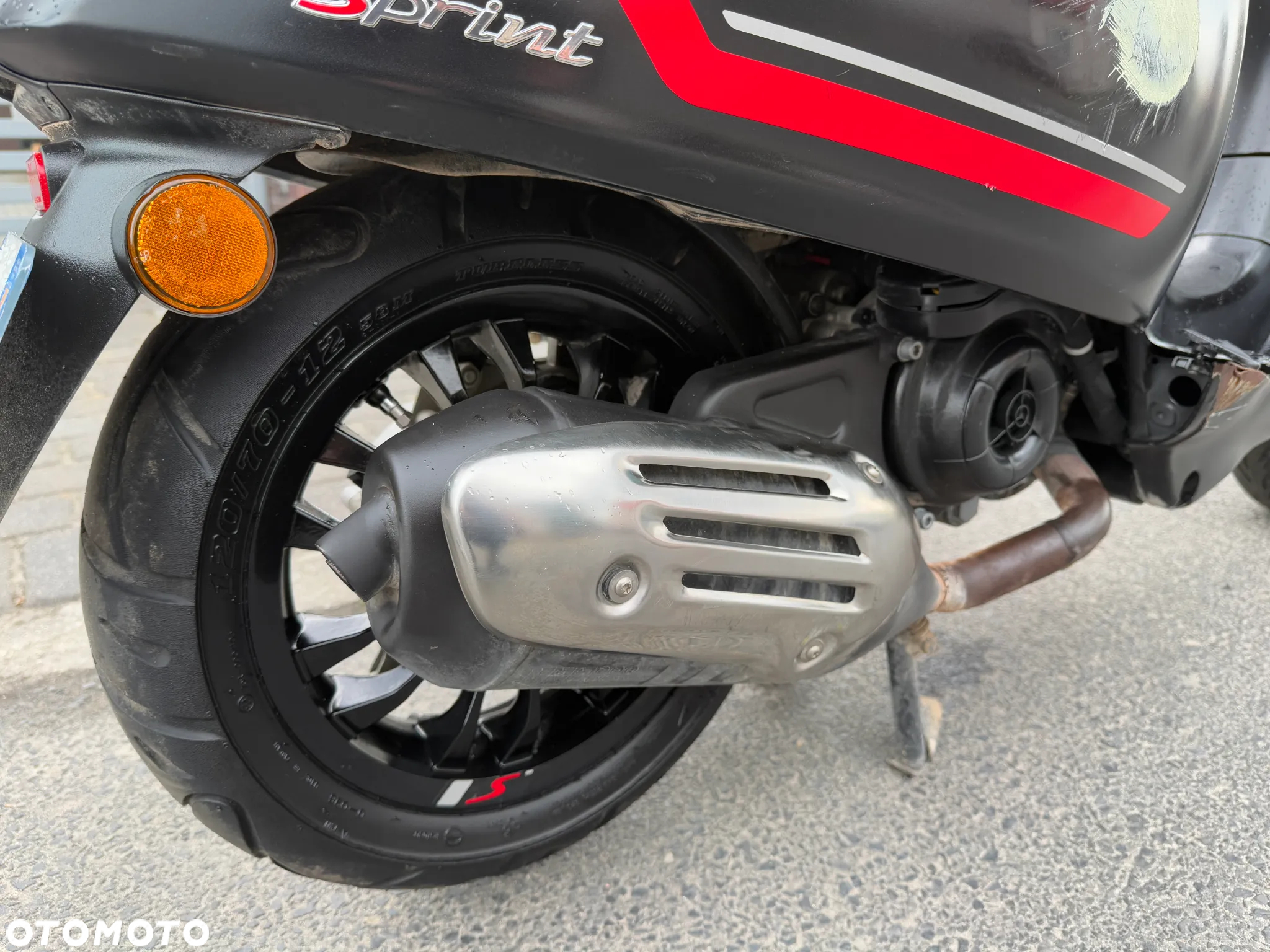 Piaggio Vespa - 22