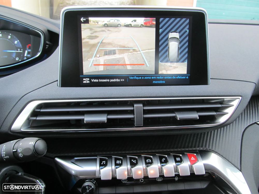 Peugeot 5008 - 32