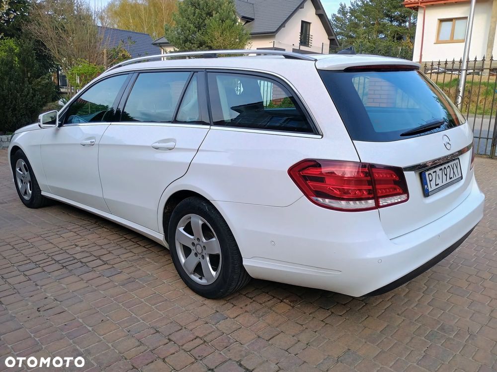 Mercedes-Benz Klasa E 220 BlueTEC 9G-TRONIC Elegance - 4