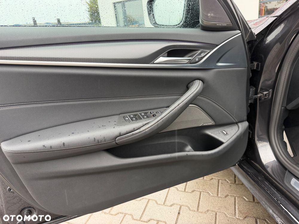 BMW Seria 5 520d mHEV M Sport sport - 17