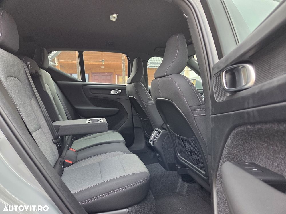 Volvo XC 40 B3 B DKG Core - 10
