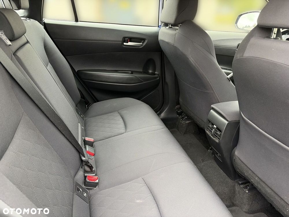Toyota Corolla Cross 2.0 Hybrid Comfort - 14
