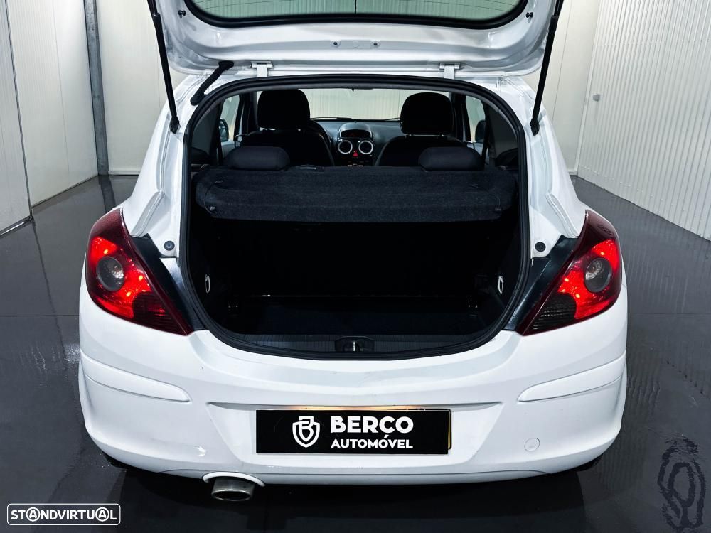 Opel Corsa - 31