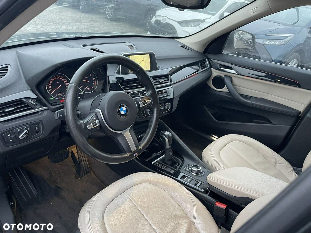 BMW X1 xDrive18d M Sport - 8