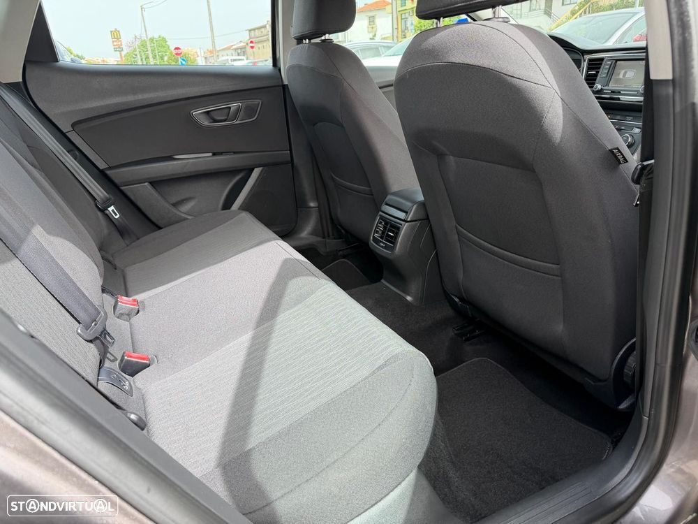 SEAT Leon 1.6 TDI ECOMOTIVE Style - 15