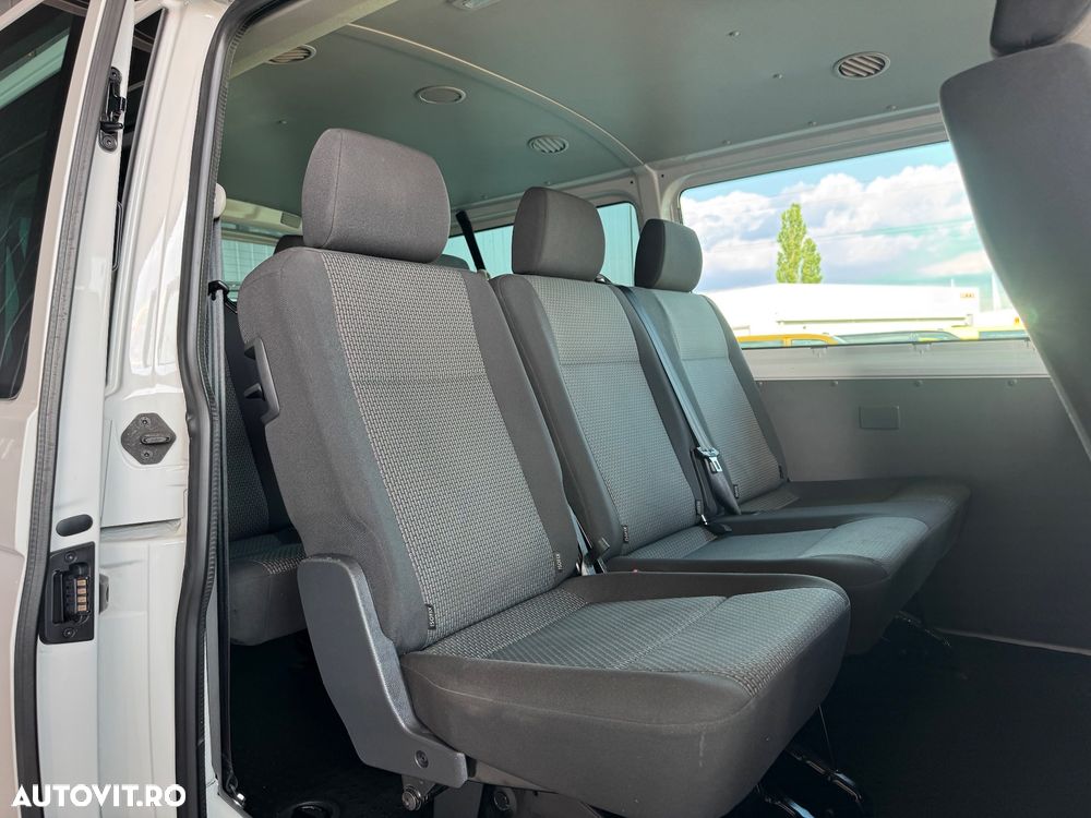 Volkswagen Transporter 2.0 110 kW LR Comfortline DSG - 17