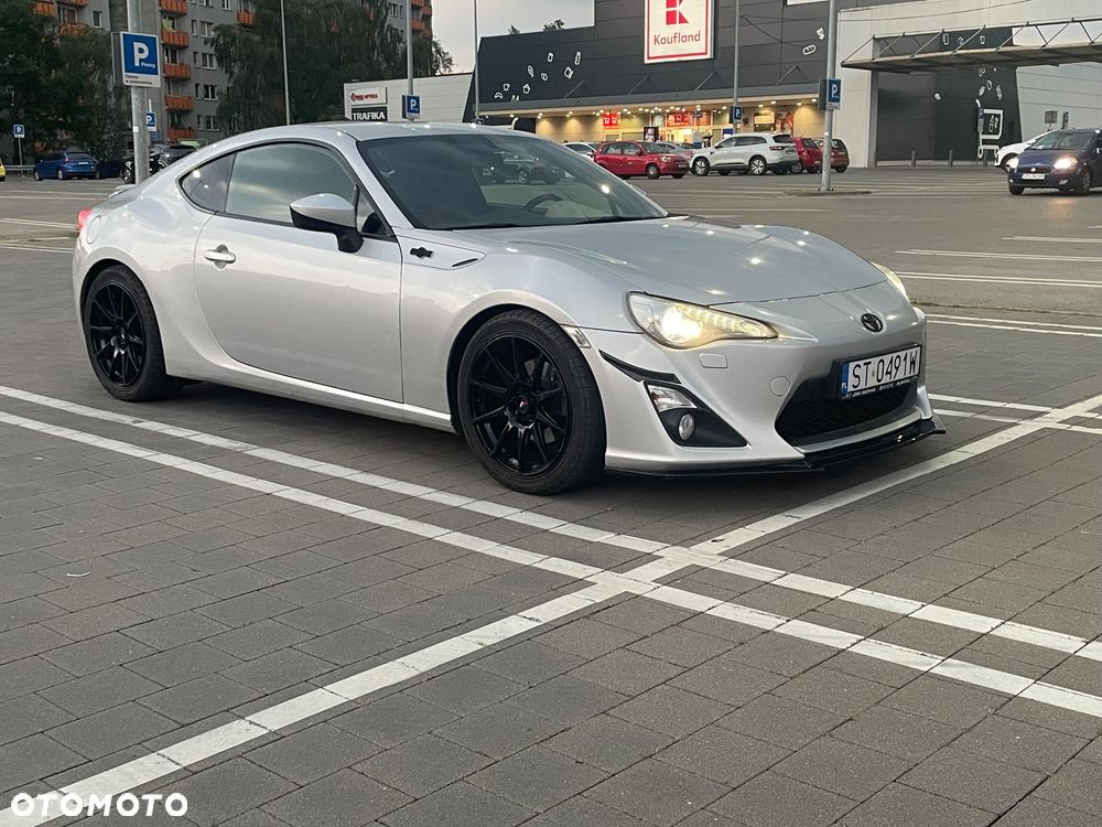 Toyota GT86 2.0 Prestige - 6
