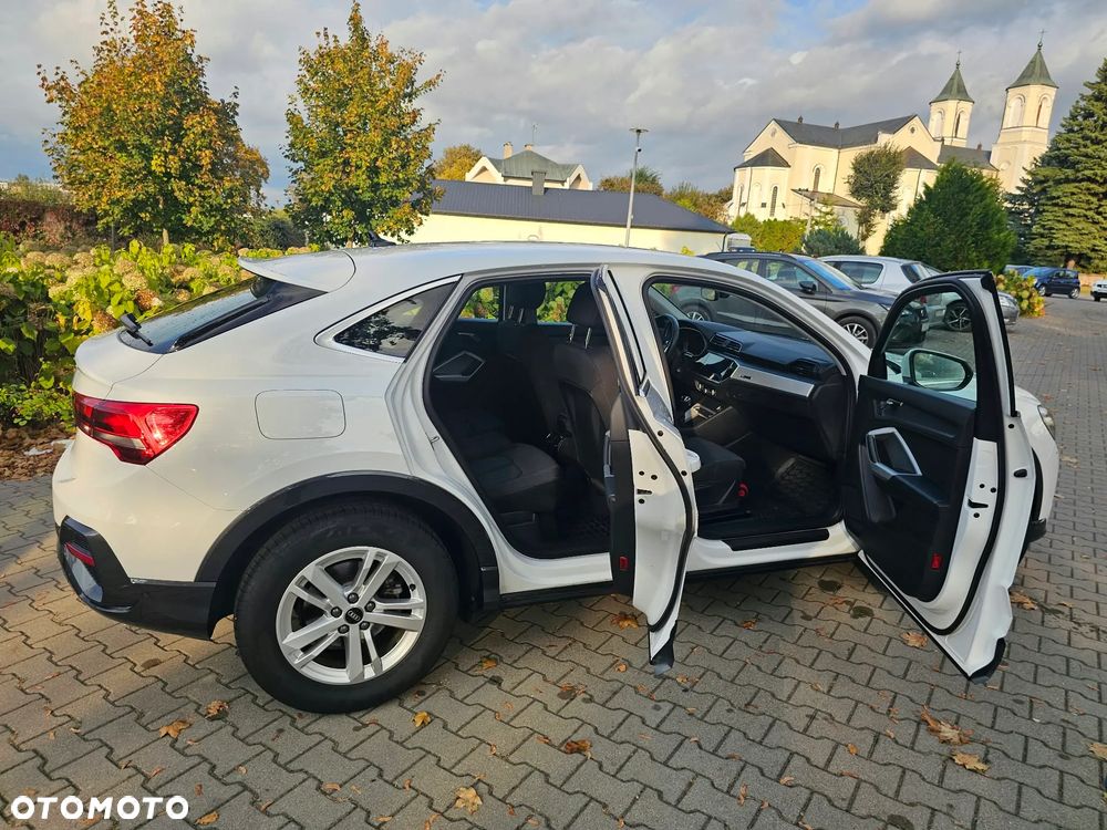 Audi Q3 - 6