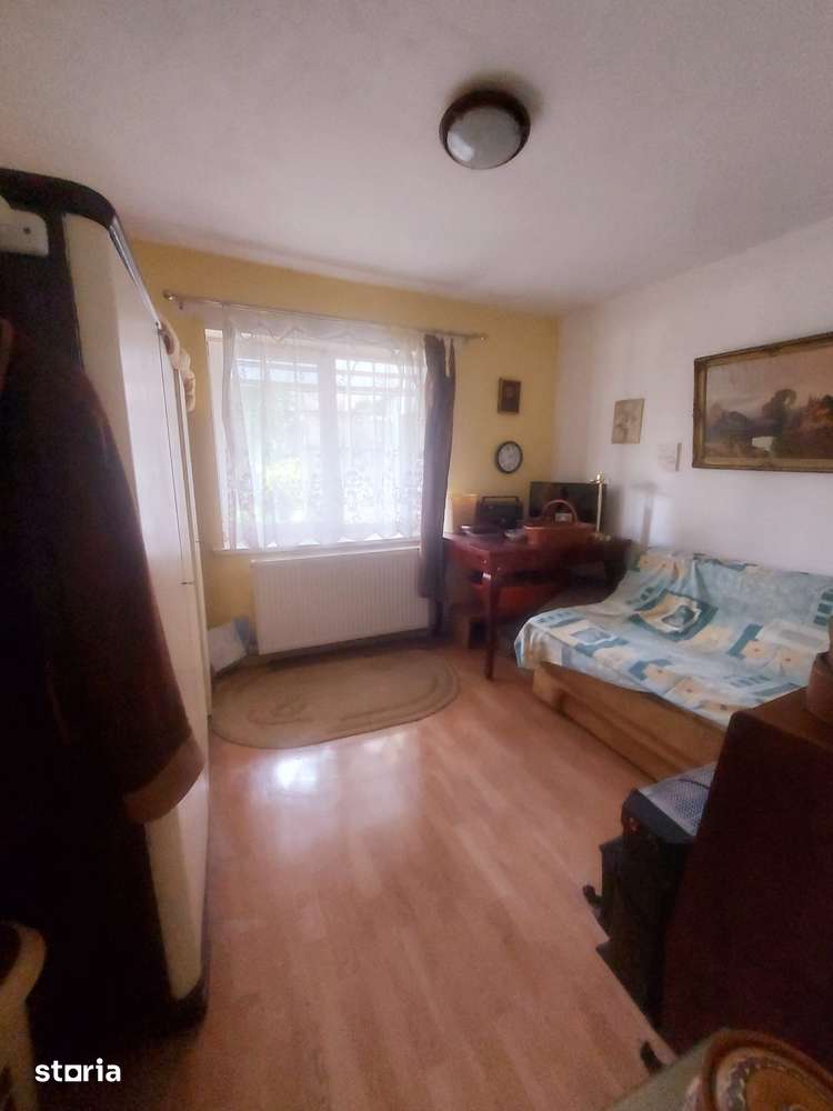 Vanzare apartament 3 camere, zona Aleea Trandafirilor Targoviste - Imagine principală: 4/10