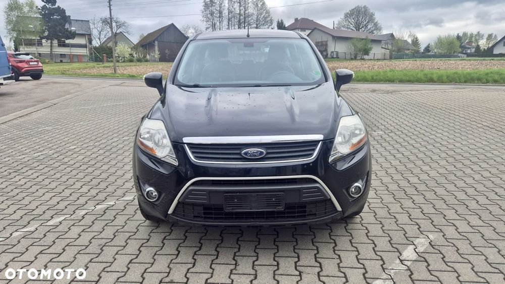 Ford Kuga - 1