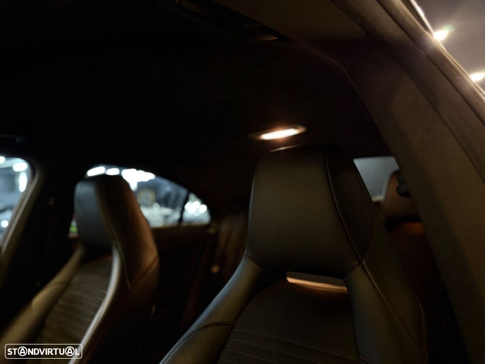 Mercedes-Benz CLA 180 d Shooting Brake AMG Line - 28